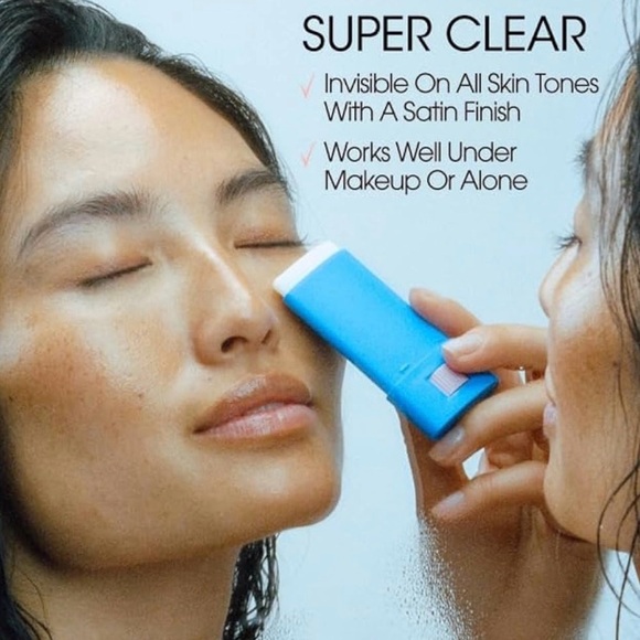 Vacation Super Stick SPF 45 Face Sunscreen - Picture 4 of 6